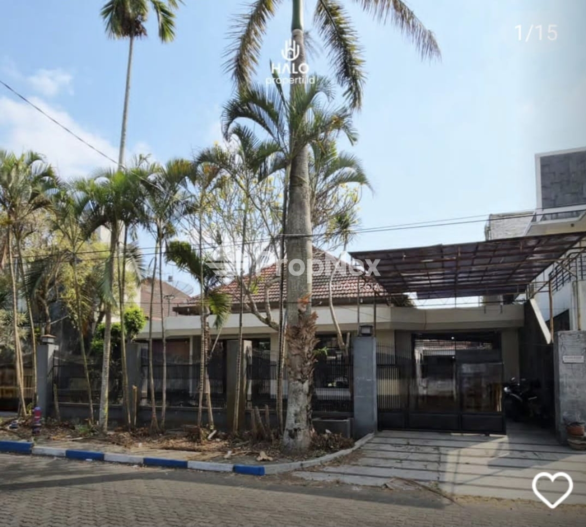 Rumah  Raya Boulevard Pondok Belimbing Indah Araya Malang